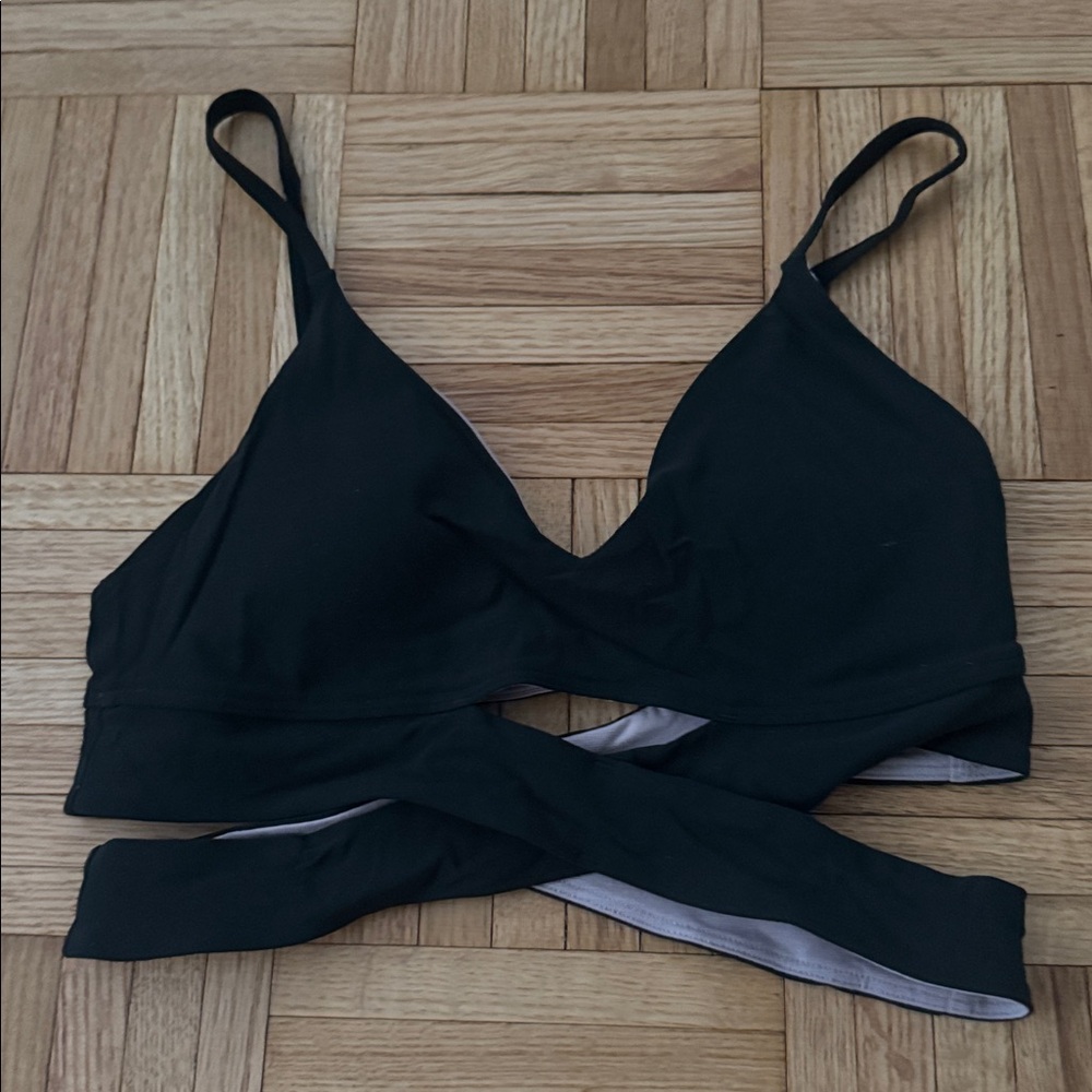 Lululemon Still Now Bra Size 4 Forest Green